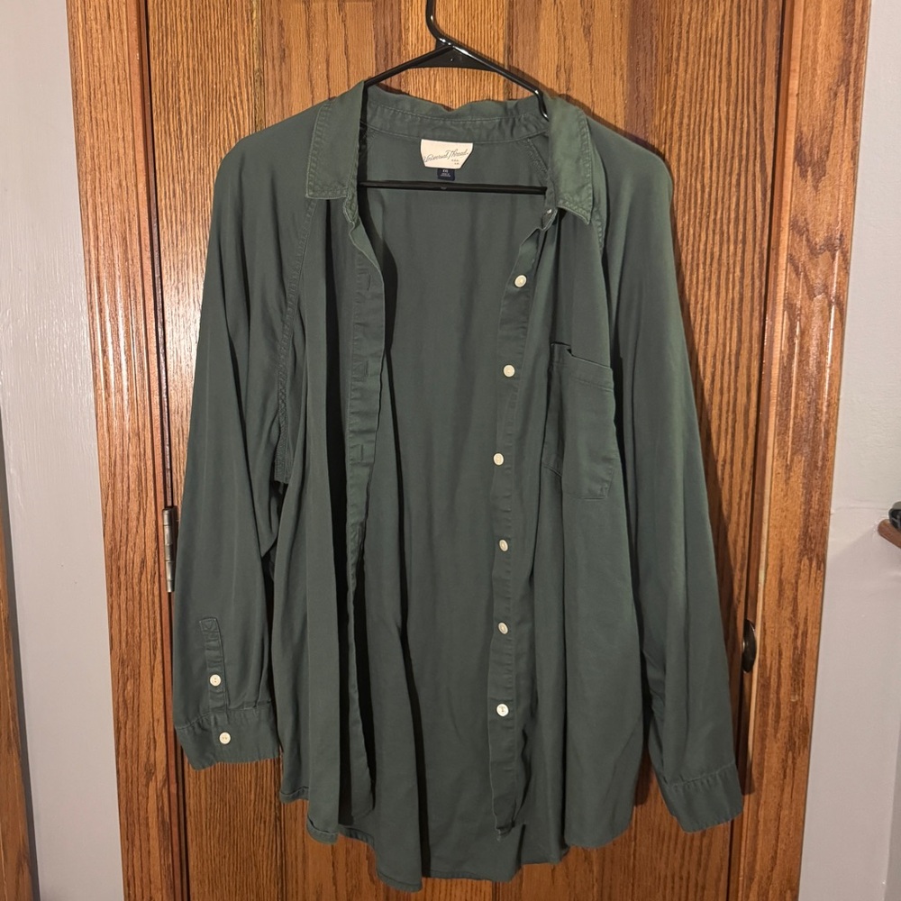 Universal Thread Forest Green Button Top